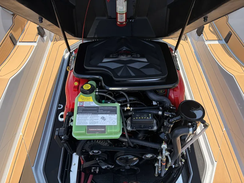 Slide: The Image of Nautique Ski Nautique 2027 - 26