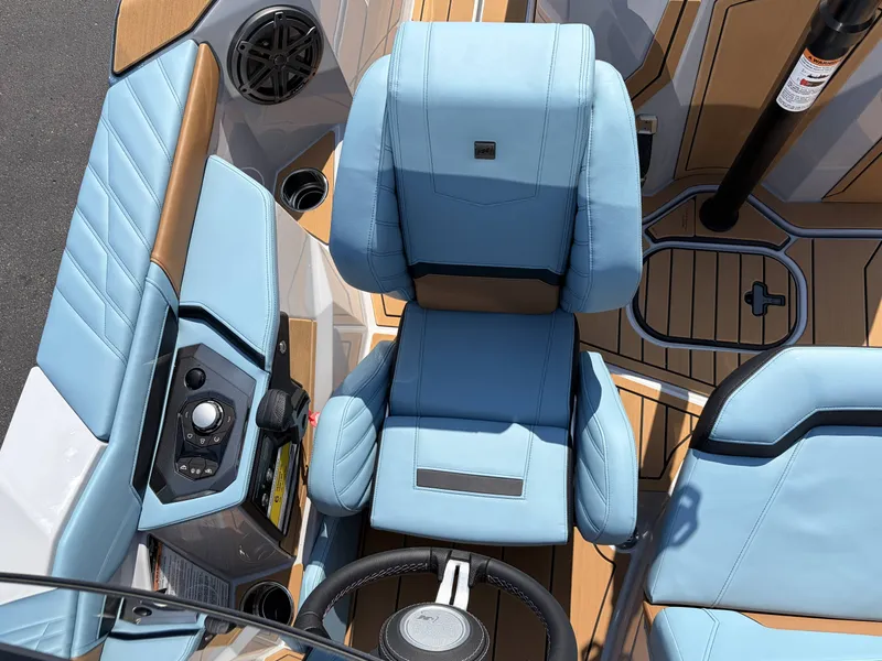 Slide: The Image of Nautique Ski Nautique 2027 - 21