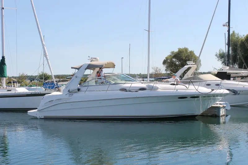 Slide: The Image of Sea Ray 340DA 1999 - 2