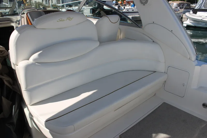 Slide: The Image of Sea Ray 340DA 1999 - 12
