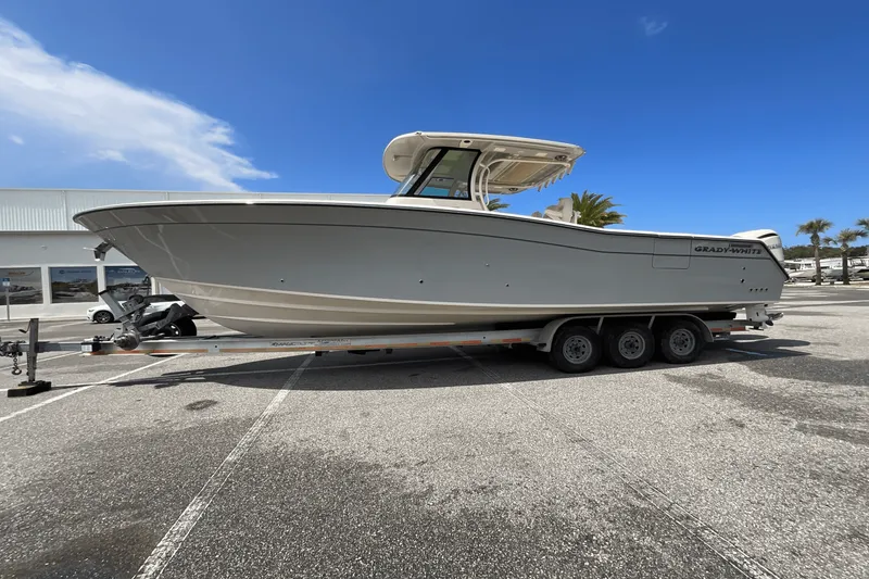 Slide: The Image of Grady-White Canyon 336 2025 - 5