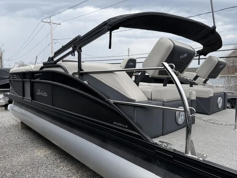 Slide: The Image of Barletta Boats C22M Triple-Toon 2026 - 2