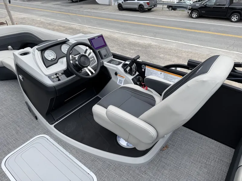 Slide: The Image of Barletta Boats C22M Triple-Toon 2026 - 23