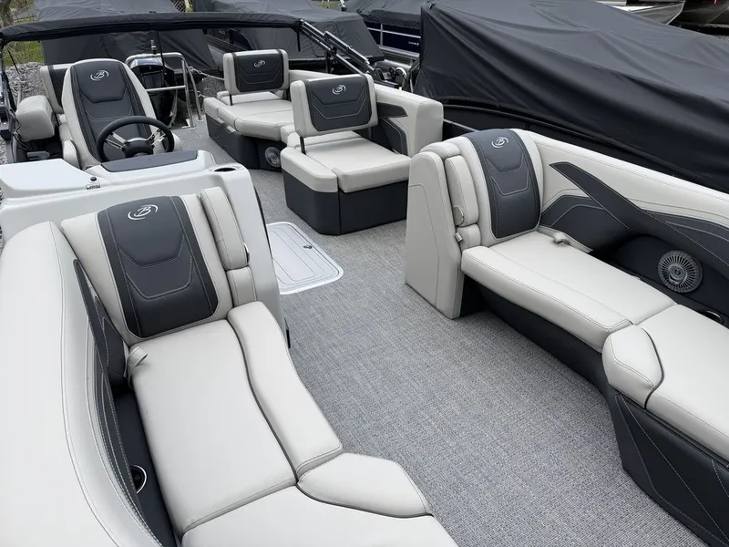 Slide: The Image of Barletta Boats C22M Triple-Toon 2026 - 6