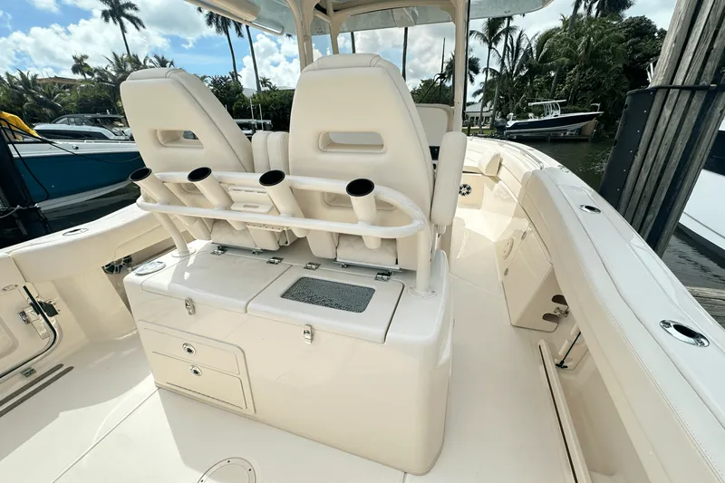 Slide: The Image of Grady-White Canyon 271 2025 - 14