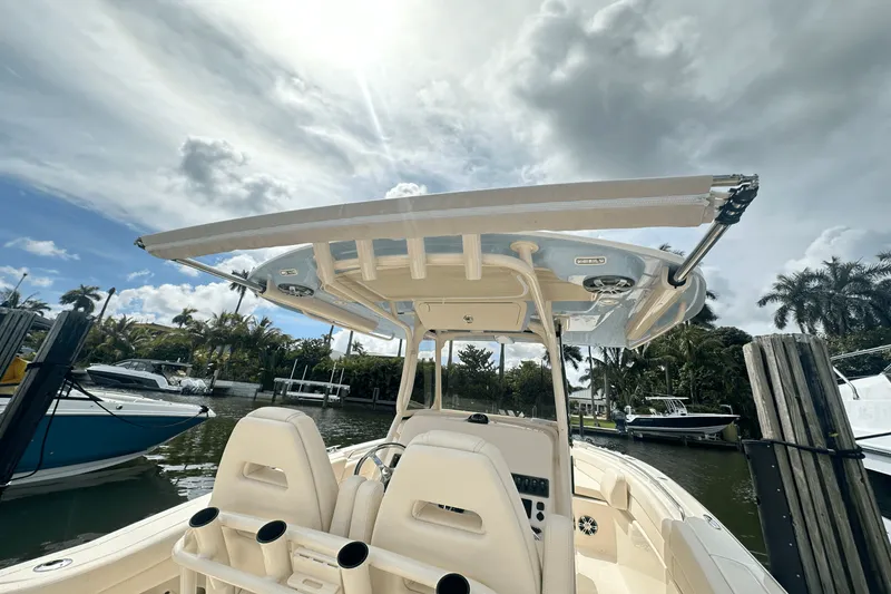 Slide: The Image of Grady-White Canyon 271 2025 - 15