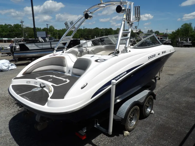 Slide: The Image of Yamaha SX 210 2011 - 2