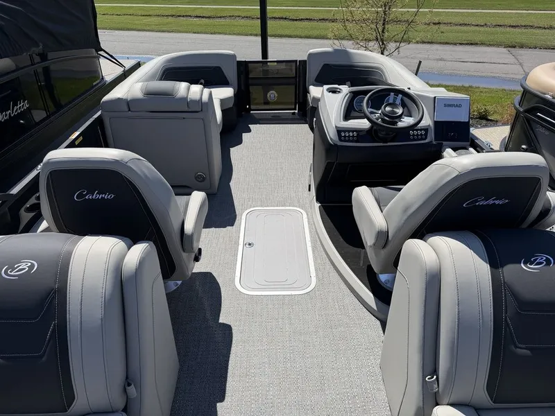 Slide: The Image of Barletta Boats C22QC Triple-Toon 2026 - 26