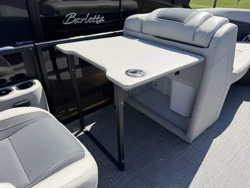 Slide: The Image of Barletta Boats C22QC Triple-Toon 2026 - 15