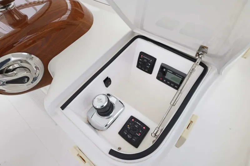 Slide: The Image of Viking 42 Convertible 2012 - 14