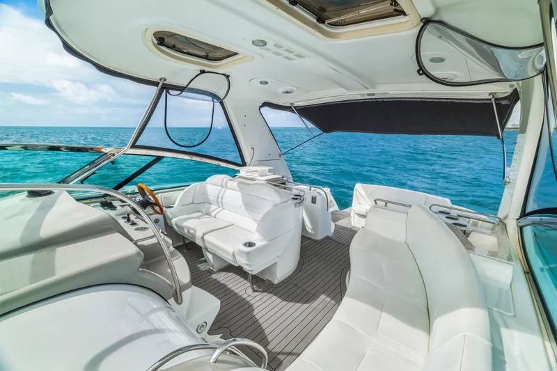 Slide: The Image of Formula 48 Yacht 2005 - 17