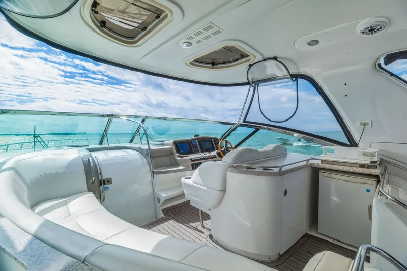 Slide: The Image of Formula 48 Yacht 2005 - 16