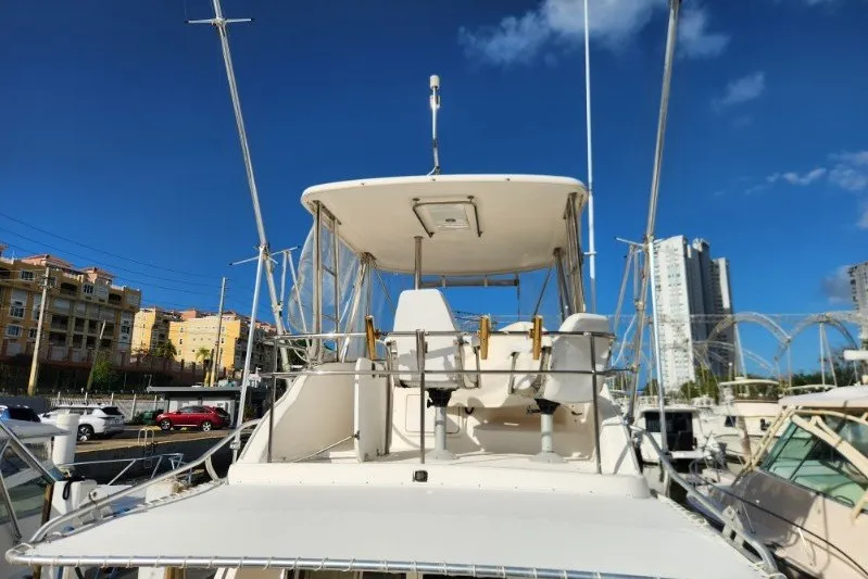 Slide: The Image of Riviera 33 Flybridge 2006 - 10