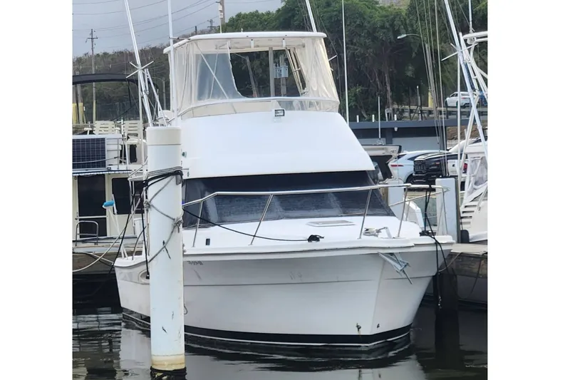 Slide: The Image of Riviera 33 Flybridge 2006 - 5