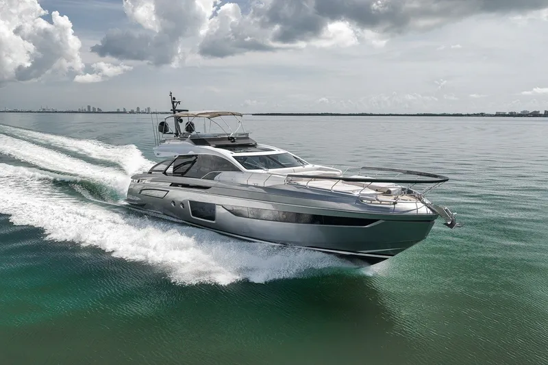 Slide: The Image of Azimut S8 2024 - 38