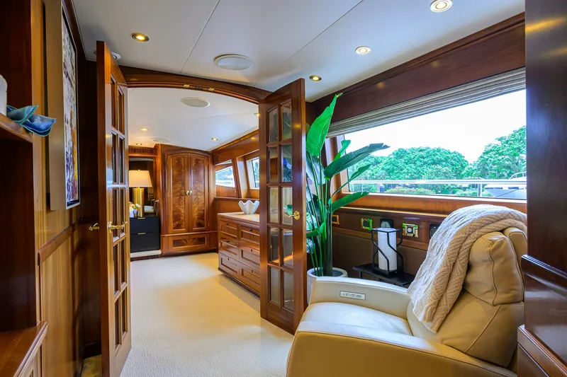 Slide: The Image of Sovereign Yachts Sovereign 100 2001 - 15