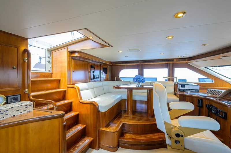 Slide: The Image of Sovereign Yachts Sovereign 100 2001 - 12