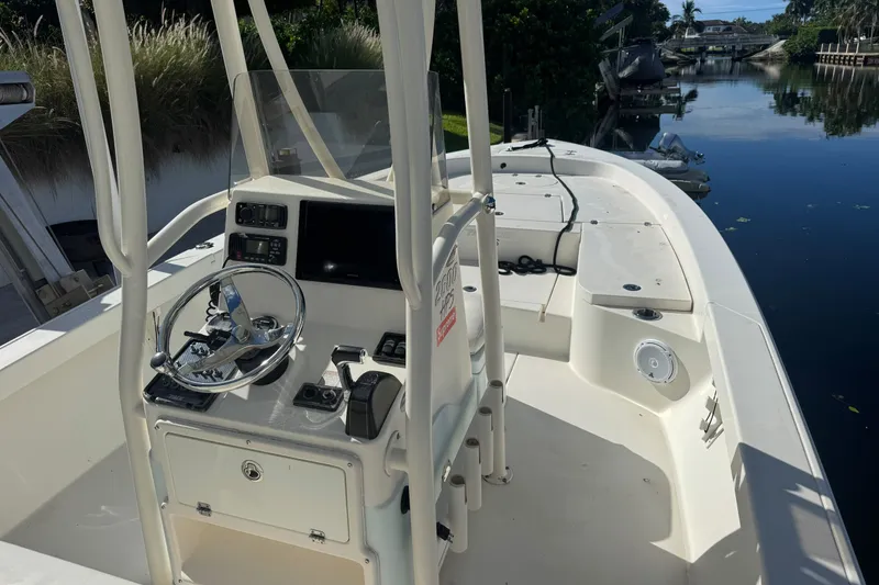 Slide: The Image of Pathfinder 2600 HPS 2014 - 8