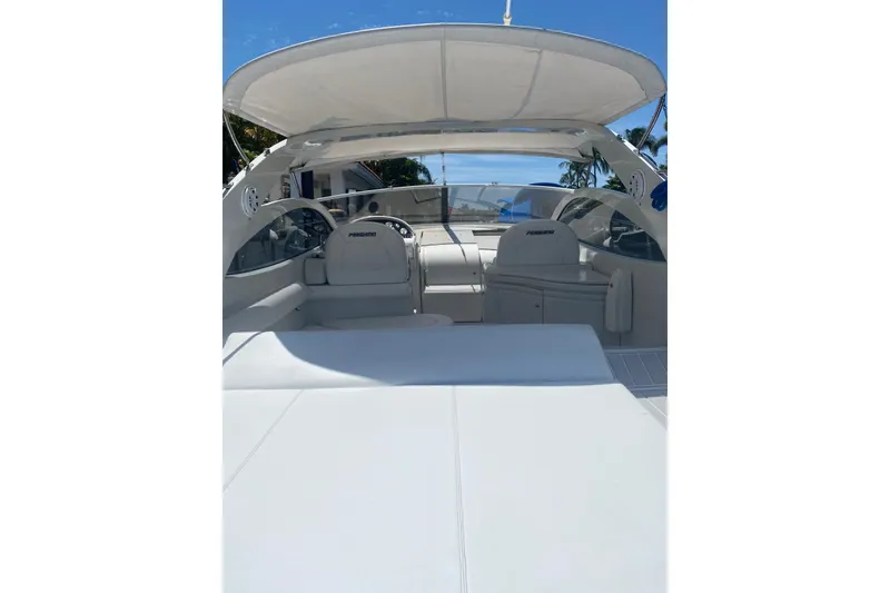 Slide: The Image of Pershing 37 2000 - 10