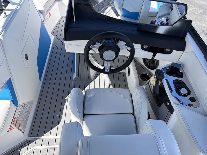 Slide: The Image of Nautique Super Air Nautique S 2027 - 24