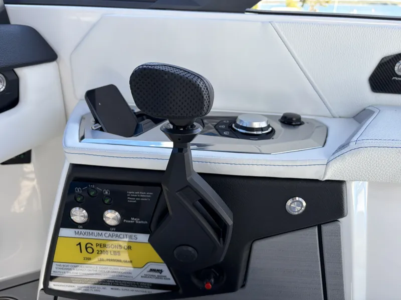 Slide: The Image of Nautique Super Air Nautique S 2027 - 28