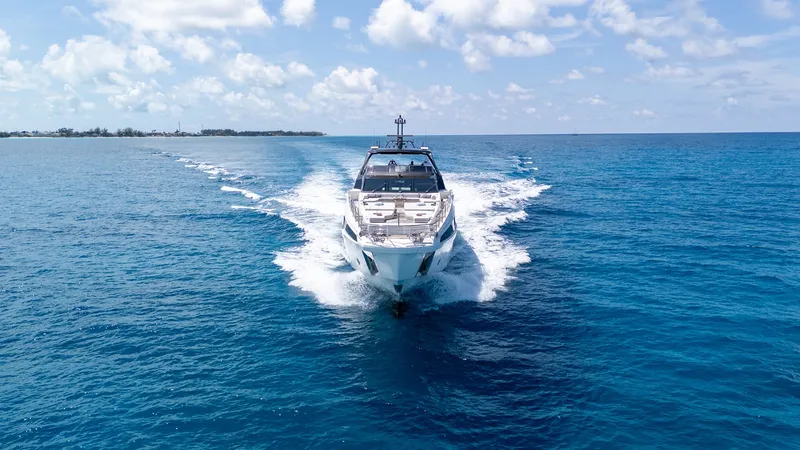 Slide: The Image of Azimut GRANDE 32 METRI 2023 - 41