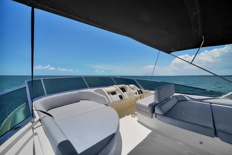 Slide: The Image of Azimut 75 2009 - 51