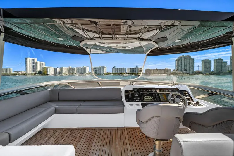 Slide: The Image of Sunseeker 86 Yacht 2021 - 74