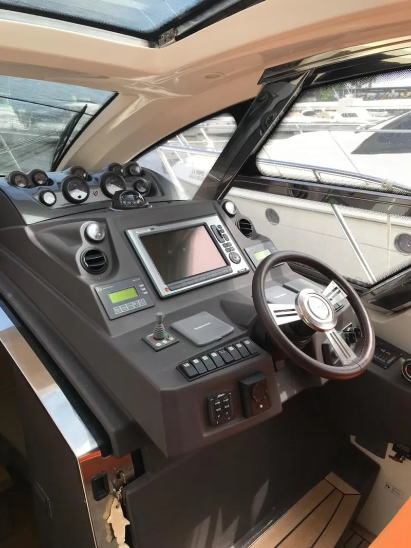 Slide: The Image of Azimut Atlantis 54 2013 - 36