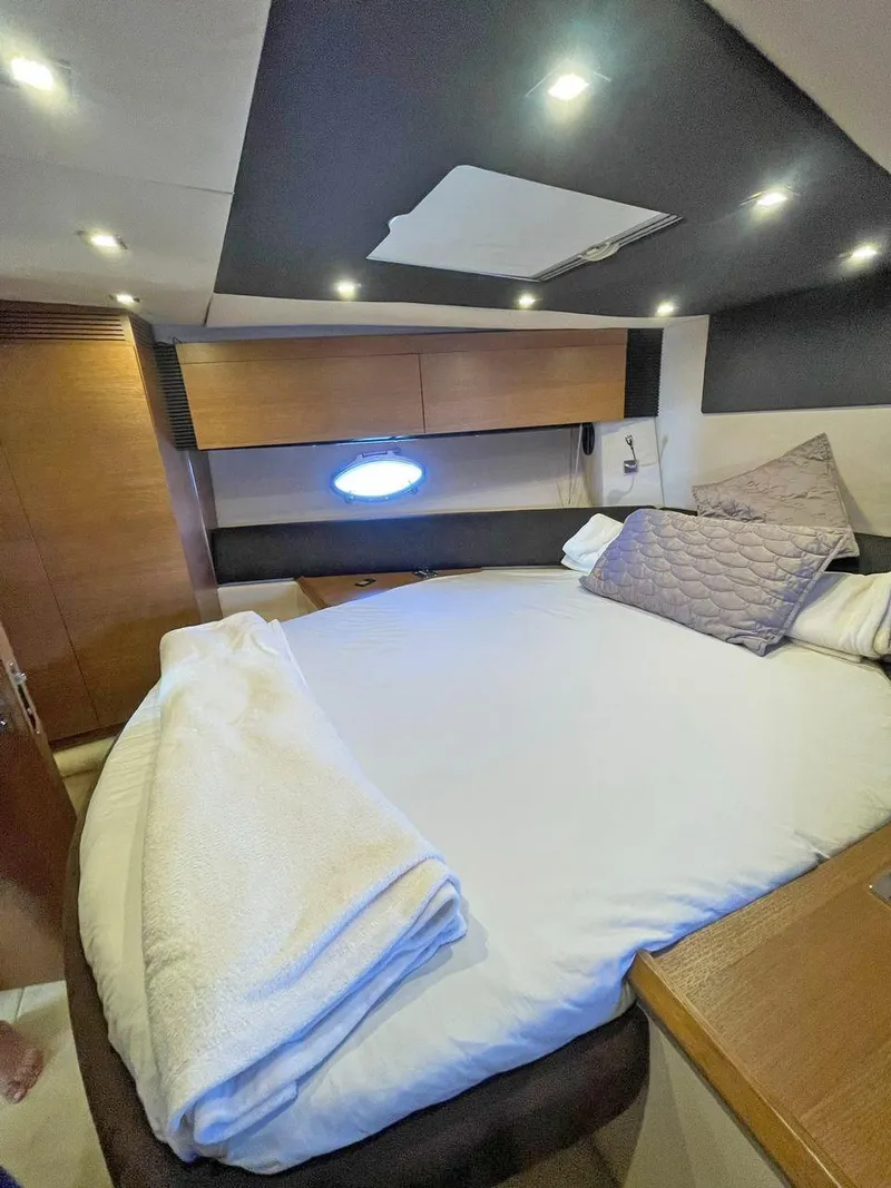 Slide: The Image of Azimut Atlantis 54 2013 - 35