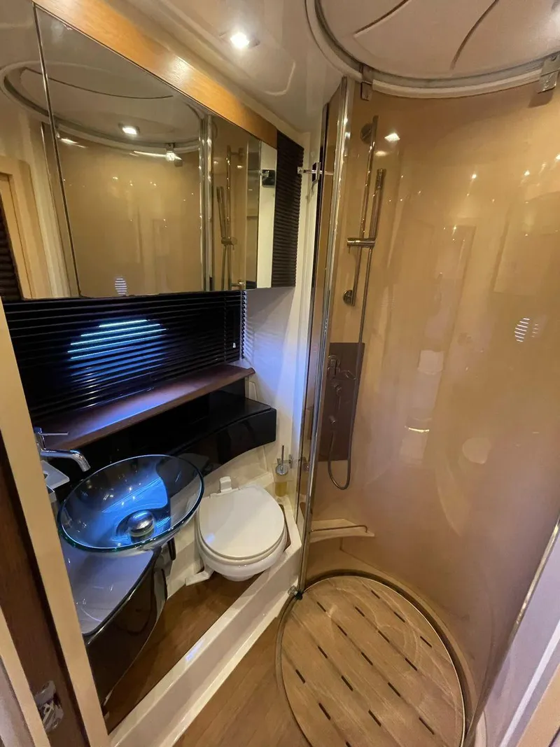 Slide: The Image of Azimut Atlantis 54 2013 - 41