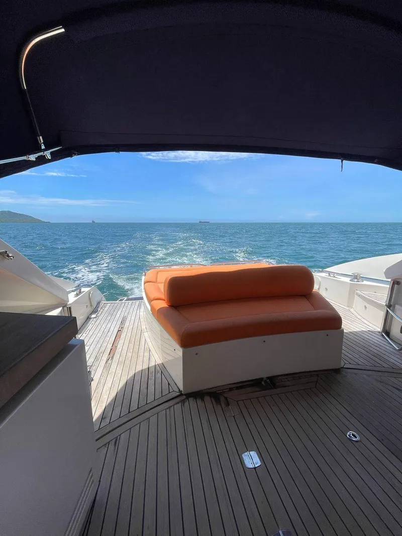 Slide: The Image of Azimut Atlantis 54 2013 - 19