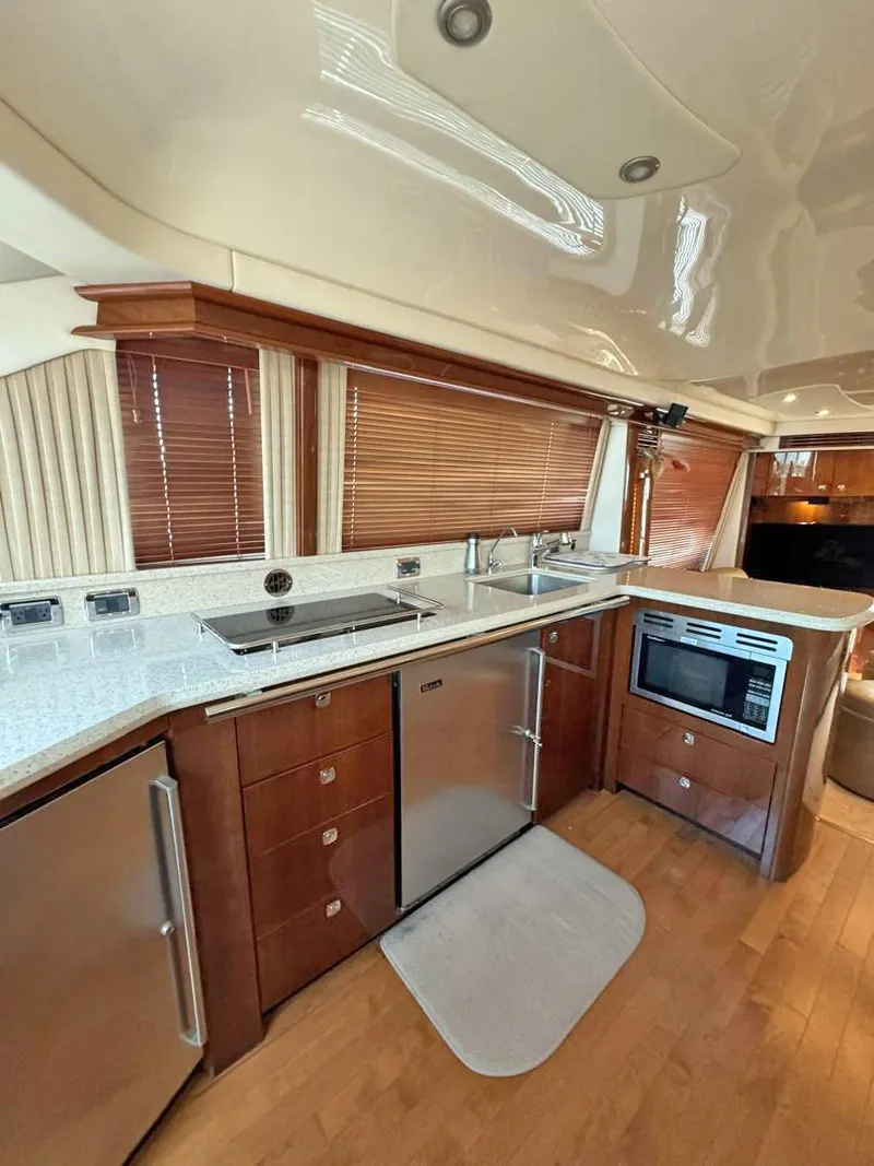 Slide: The Image of Sea Ray 58 Sedan Bridge 2009 - 8