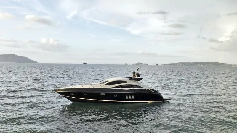 Slide: The Image of Sunseeker Predator 62 2008 - 14