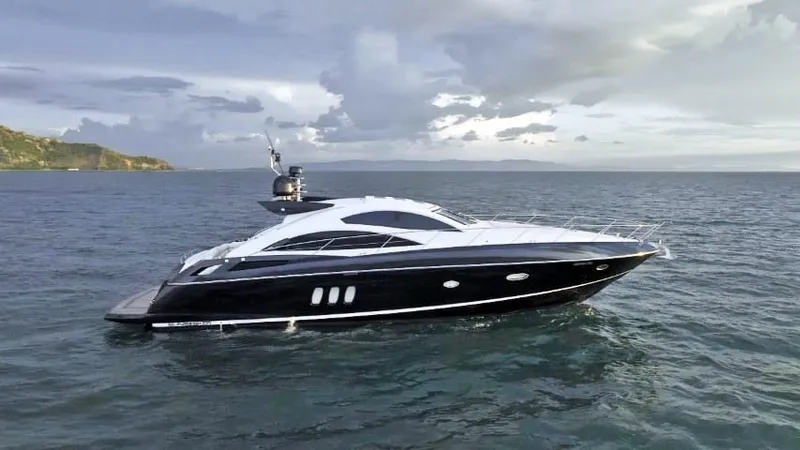 Slide: The Image of Sunseeker Predator 62 2008 - 21