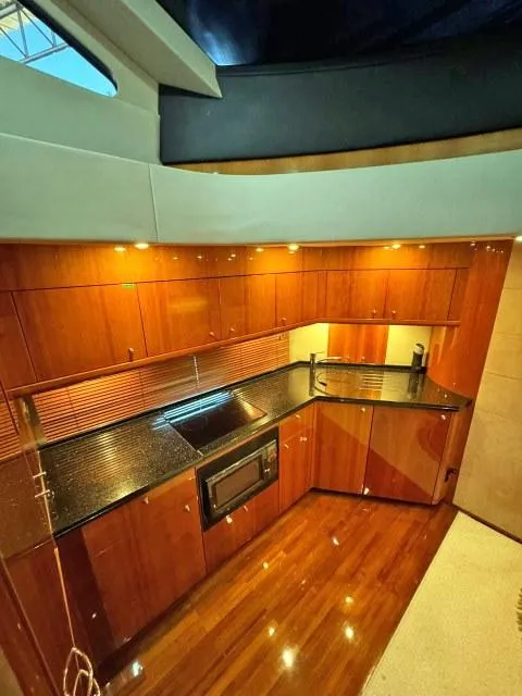 Slide: The Image of Sunseeker Predator 62 2008 - 32