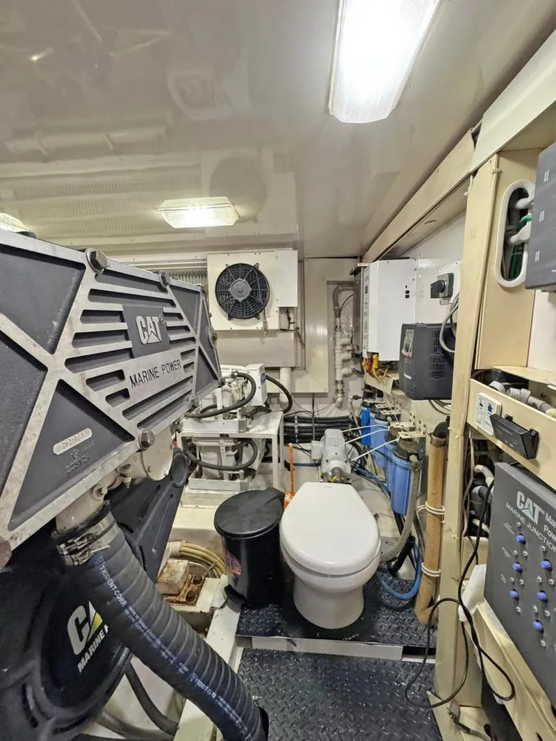 Slide: The Image of Viking 68 Convertible 2008 - 15