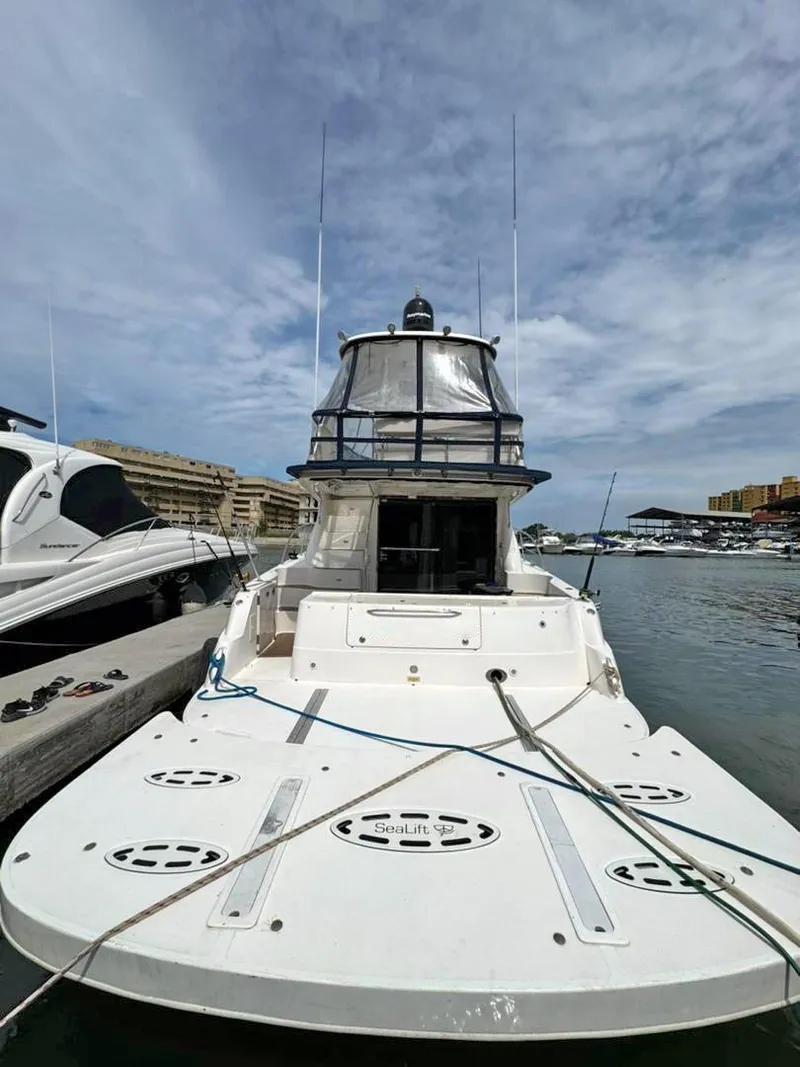 Slide: The Image of Sea Ray 52 Sedan Bridge 2006 - 4