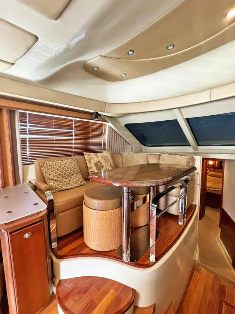 Slide: The Image of Sea Ray 52 Sedan Bridge 2006 - 11