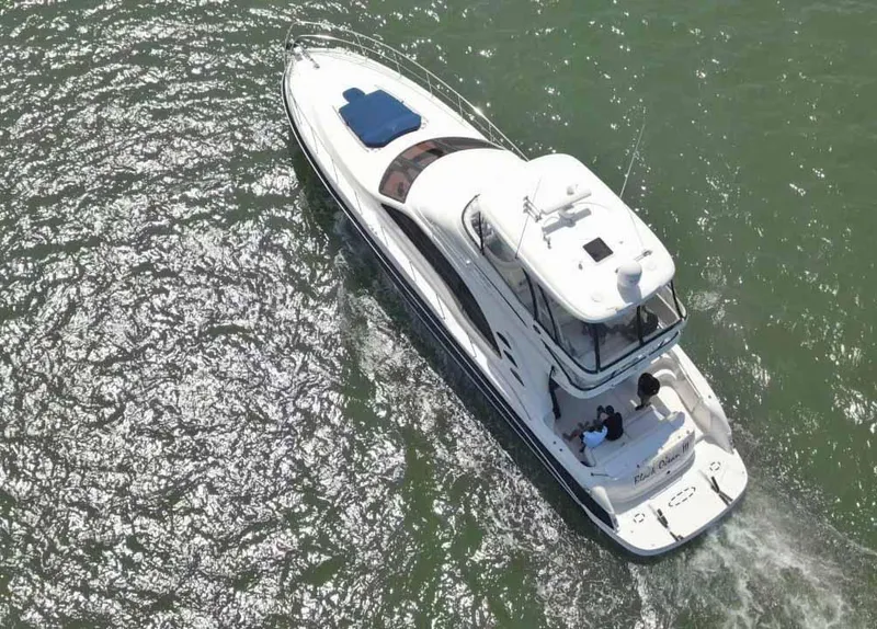 Slide: The Image of Sea Ray 550 Sedan Bridge 2005 - 23