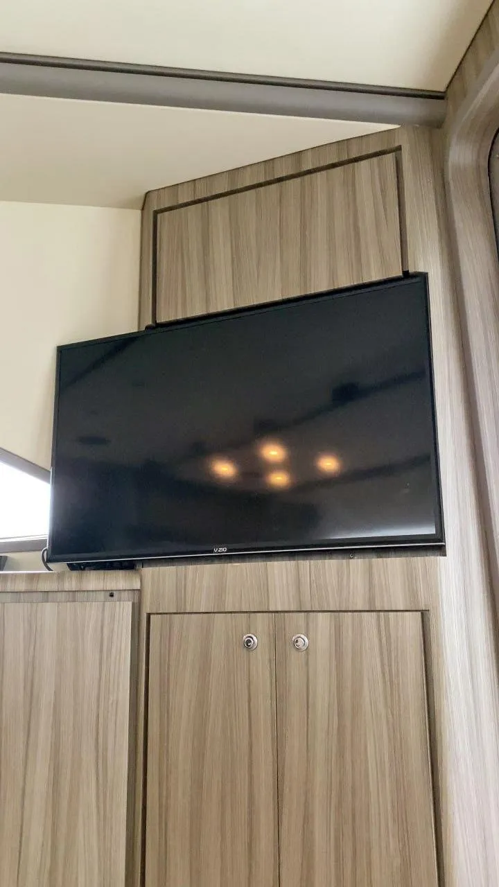 Slide: The Image of Bertram 510 Convertible 2004 - 15