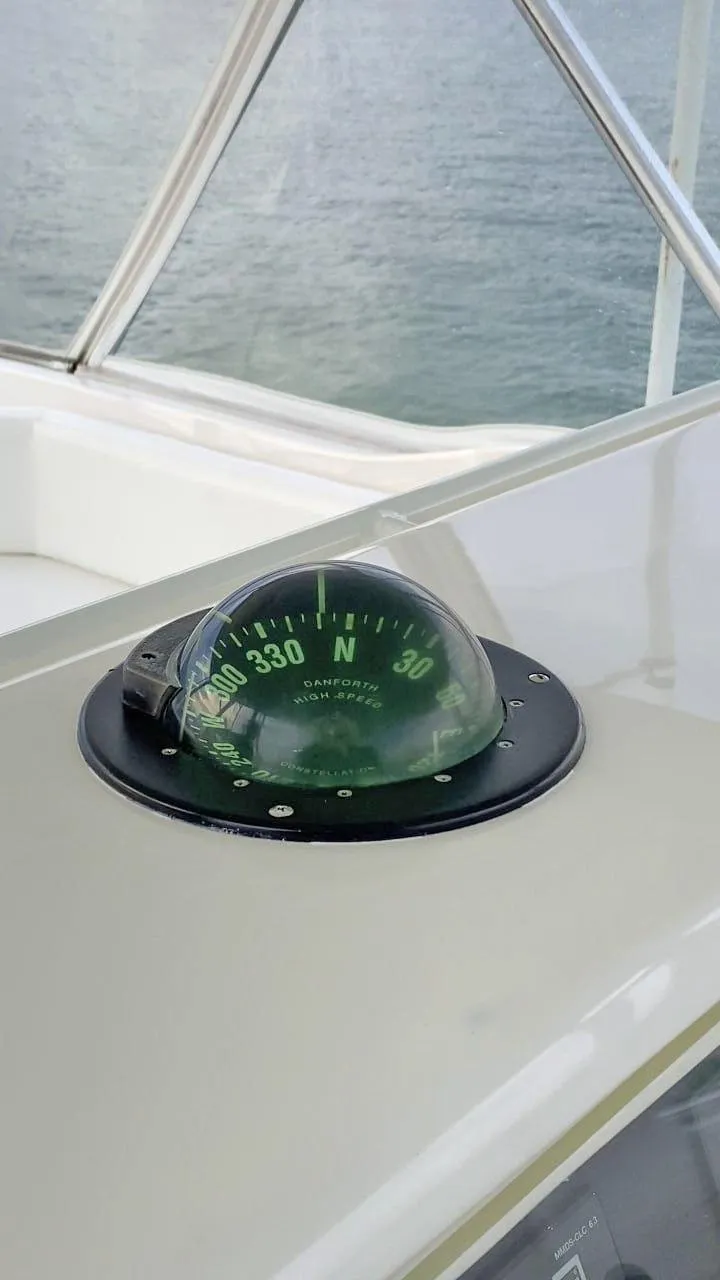 Slide: The Image of Bertram 510 Convertible 2004 - 29