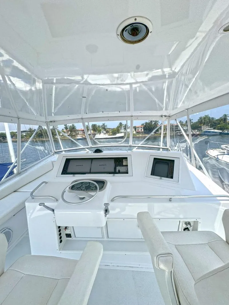 Slide: The Image of Viking 58 Convertible 1998 - 36
