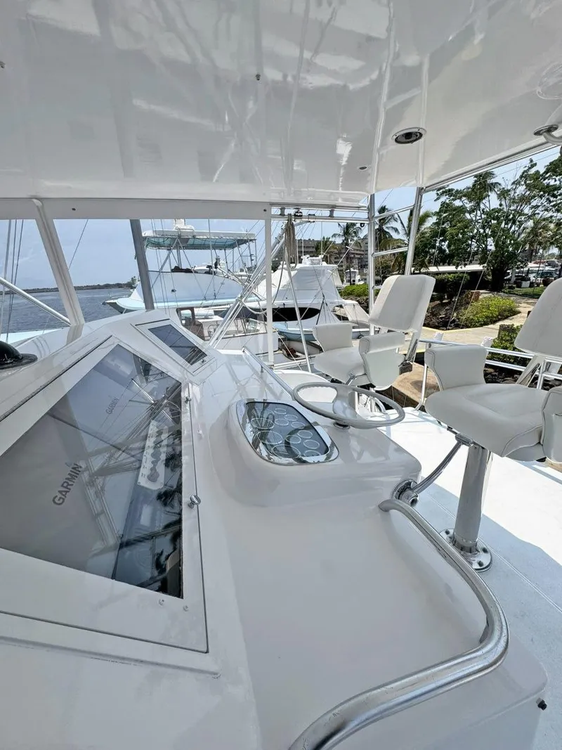 Slide: The Image of Viking 58 Convertible 1998 - 26