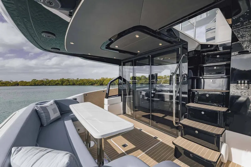 Slide: The Image of Cruisers 57 FLY boat length 2026 - 23