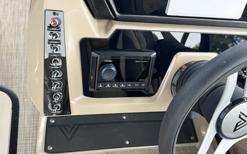 Slide: The Image of Viaggio Lago X22D 2025 - 15