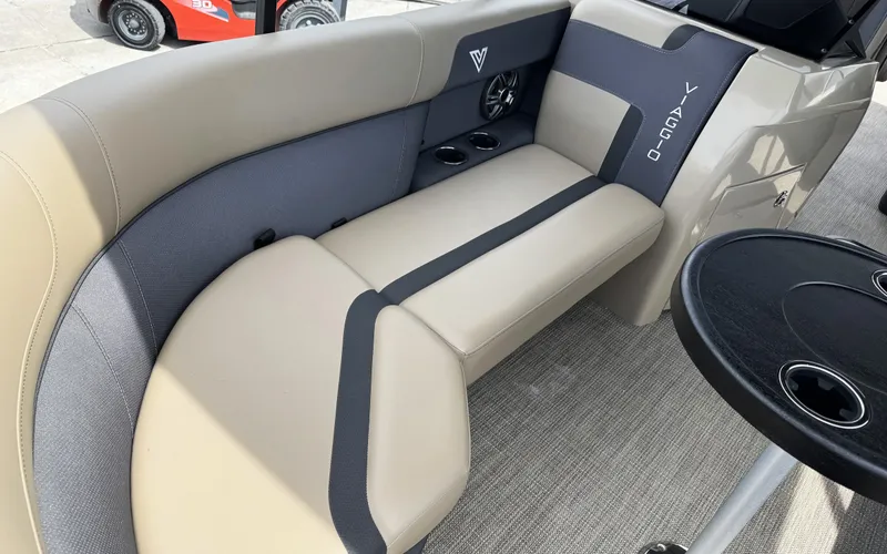 Slide: The Image of Viaggio Lago X22D 2025 - 6