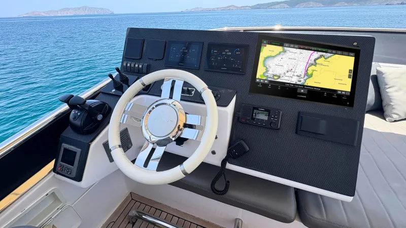 Slide: The Image of Azimut 64 2012 - 6