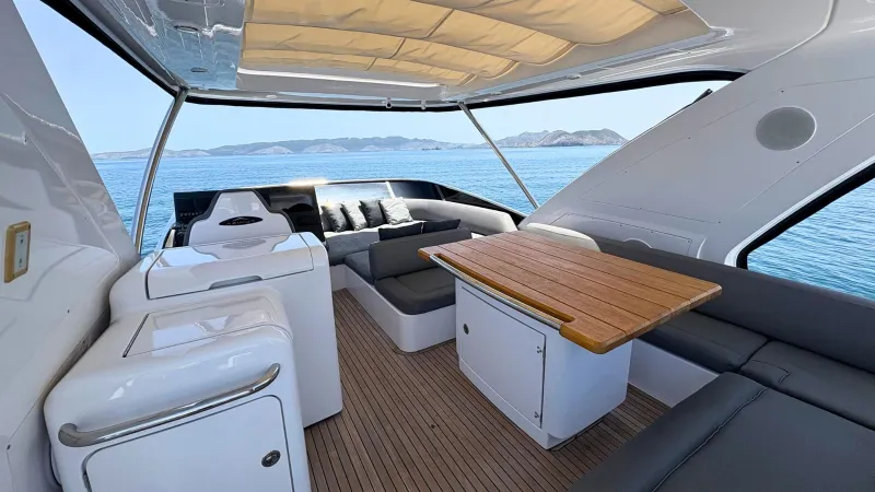 Slide: The Image of Azimut 64 2012 - 4