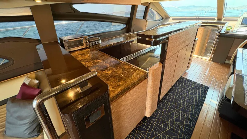 Slide: The Image of Azimut 64 2012 - 10